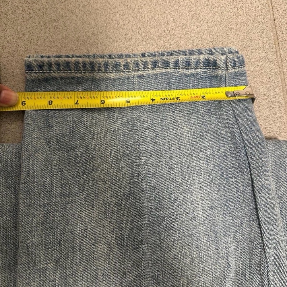 Preowned Vintage Sean John Light Blue 5-Pocket Jeans
Size: 38" W x 32" L - Picture 6 of 6